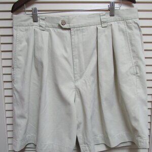 John W Nordstrom Pleated Dress Shorts Mens 36W (34) Beige Cotton Tencel Golf '05